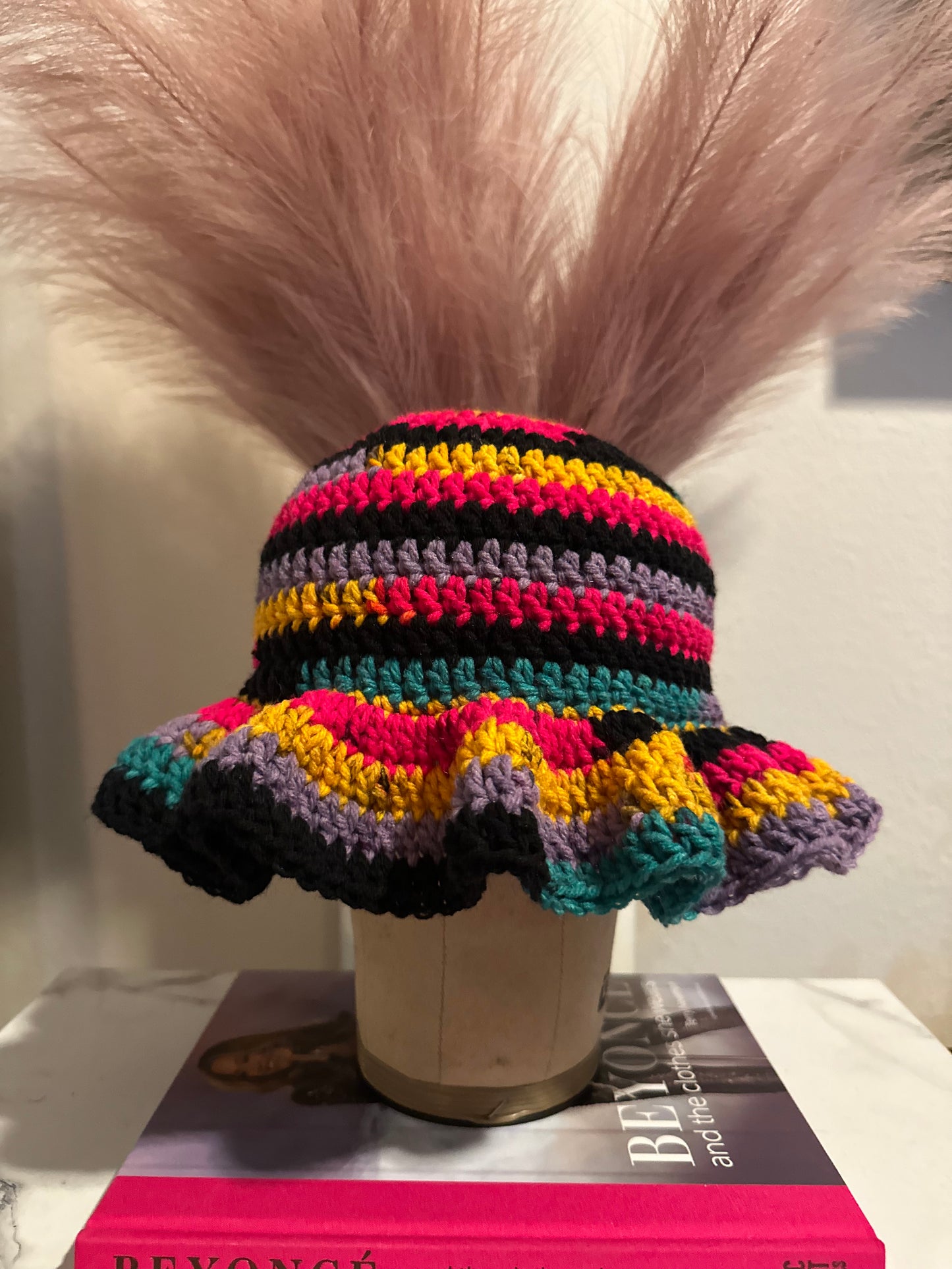 Wavy hat