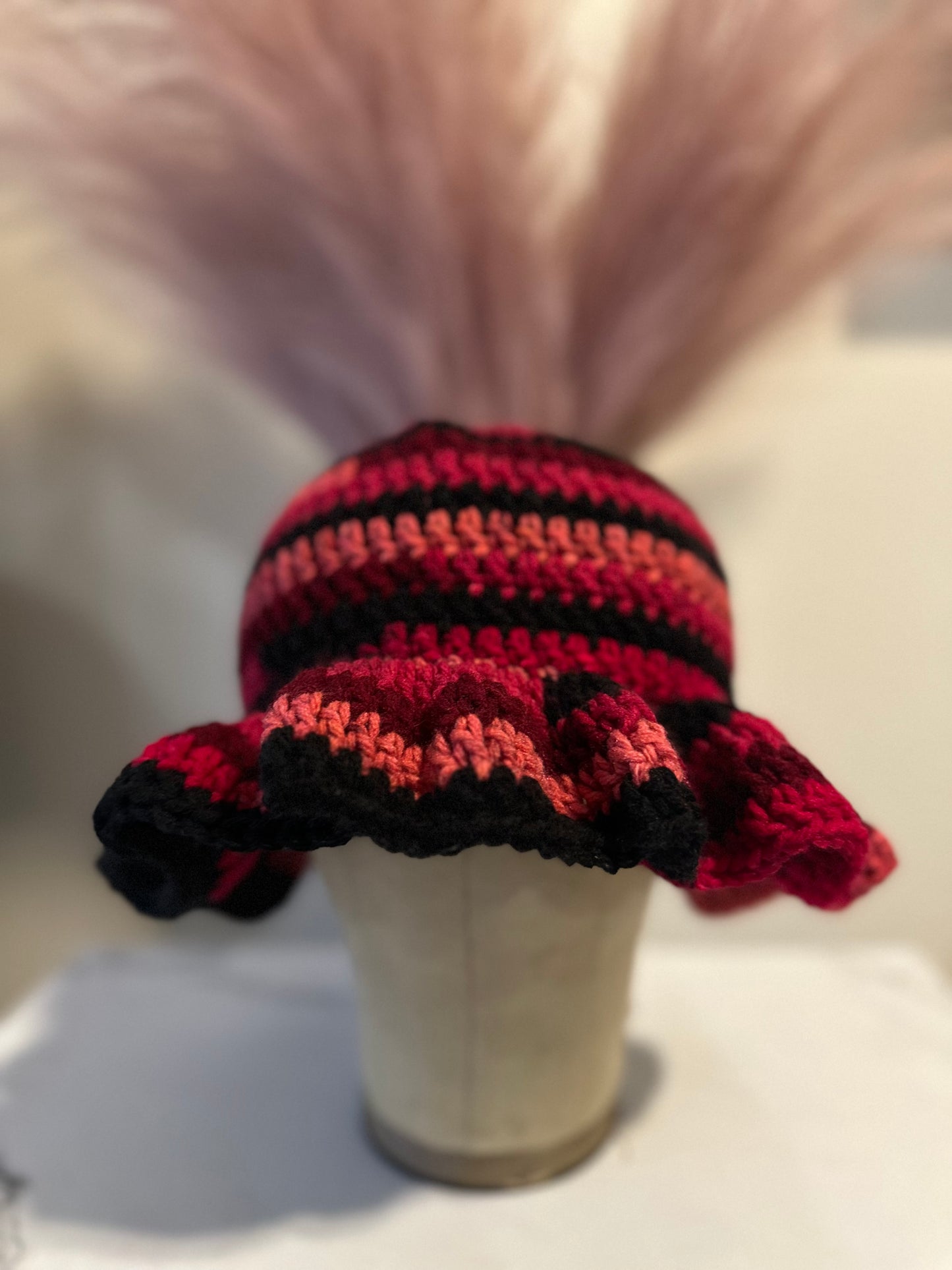 Wavy hat