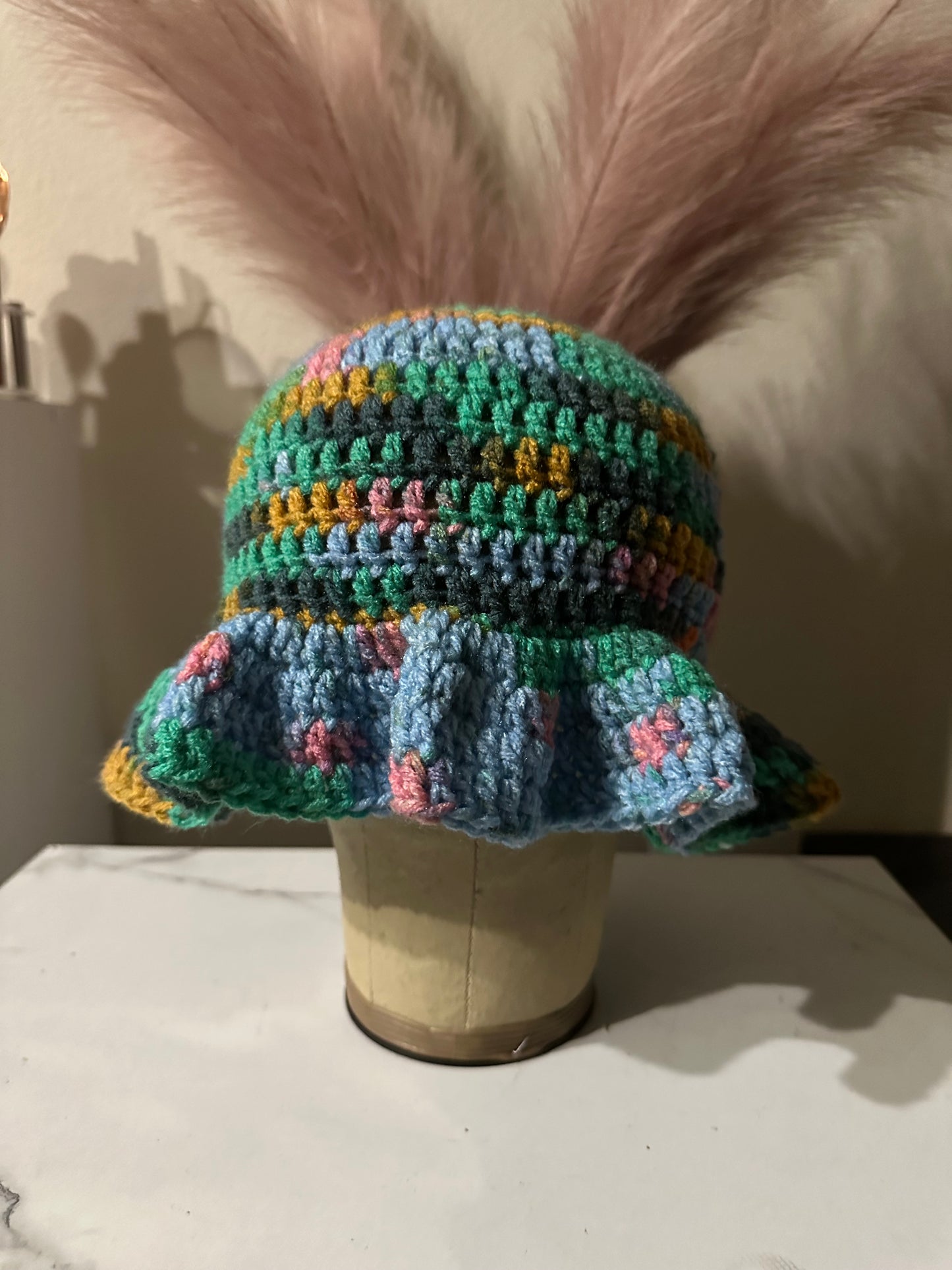 Wavy hat